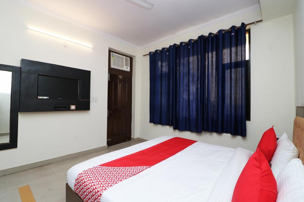 Oyo Flagship 28755 Hotel 9 Palm Rājpur Εξωτερικό φωτογραφία