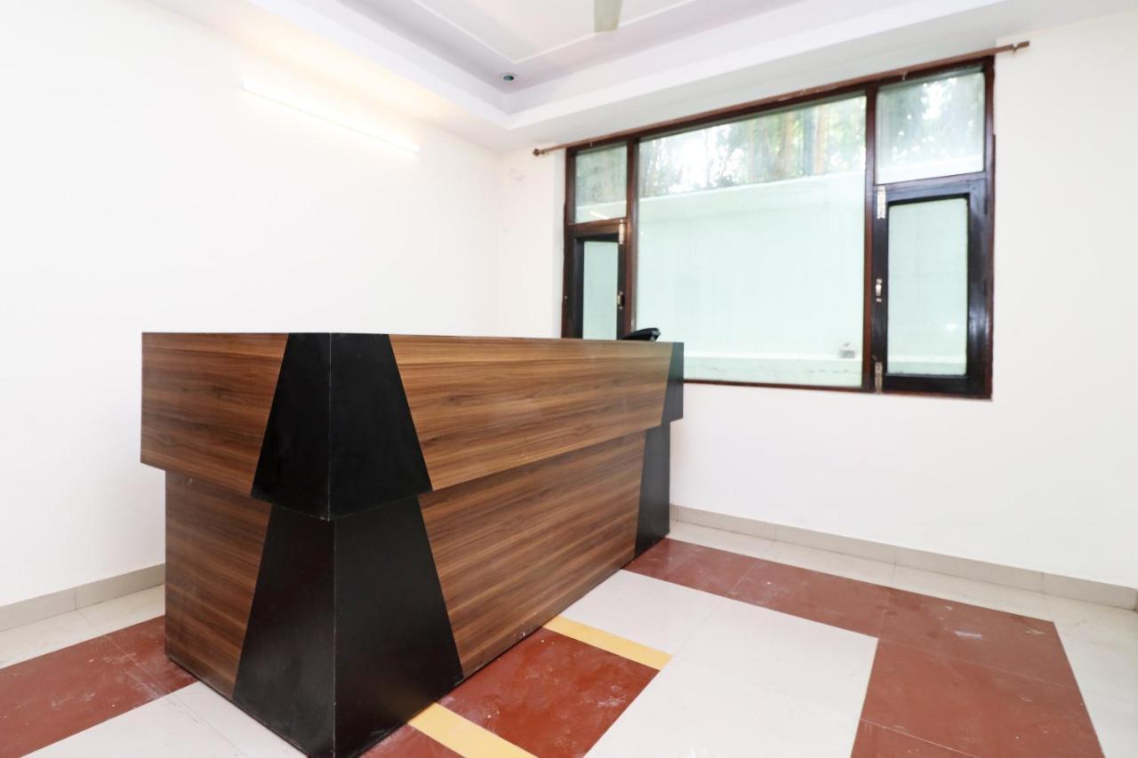 Oyo Flagship 28755 Hotel 9 Palm Rājpur Εξωτερικό φωτογραφία