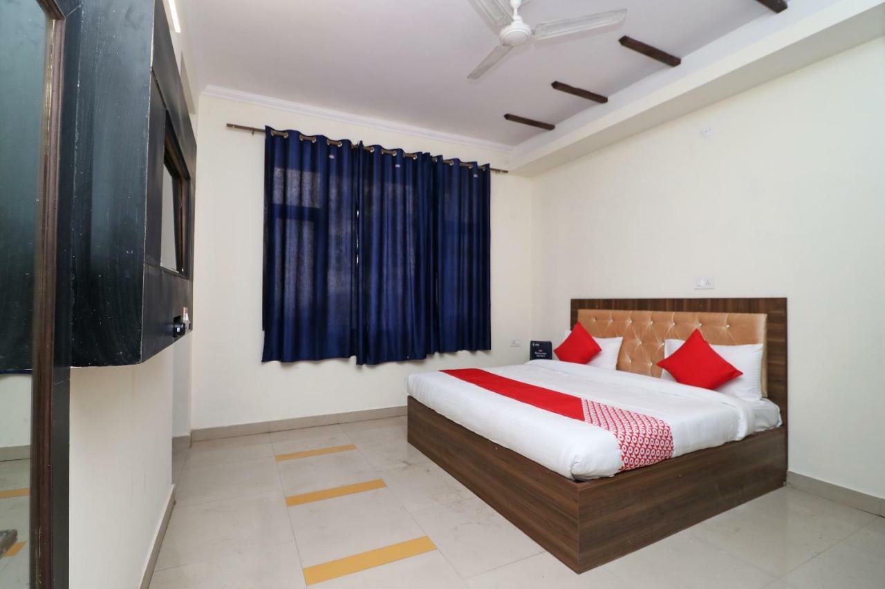 Oyo Flagship 28755 Hotel 9 Palm Rājpur Εξωτερικό φωτογραφία